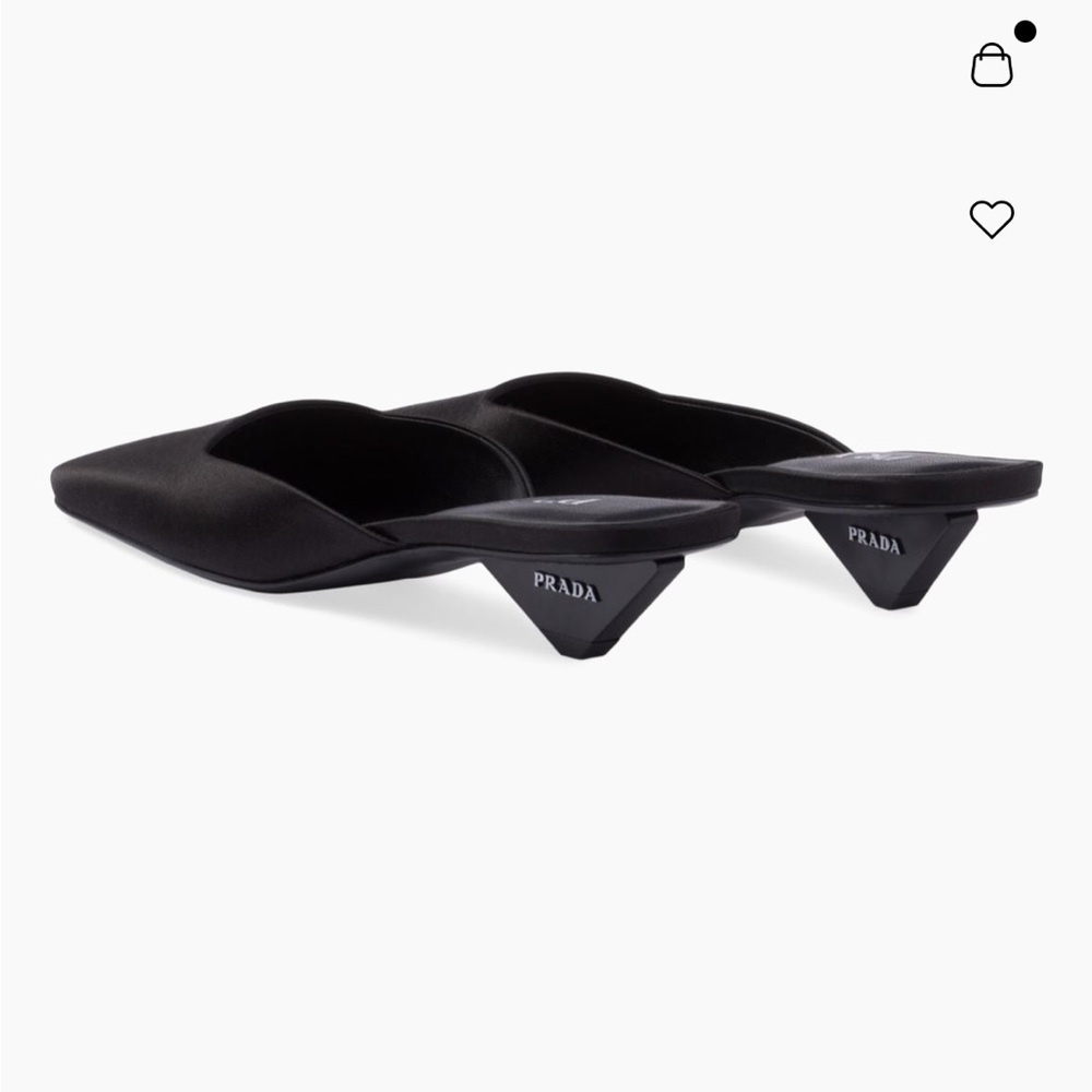 Prada
Logo details Low-heeled mule - Picture 3 of 4